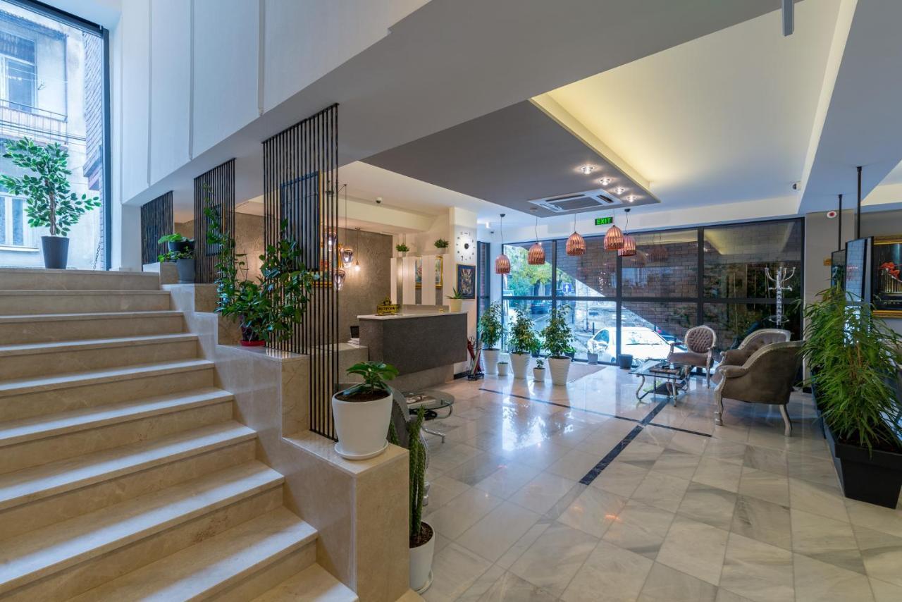 Veranova Hotel Tbilisi Exterior photo